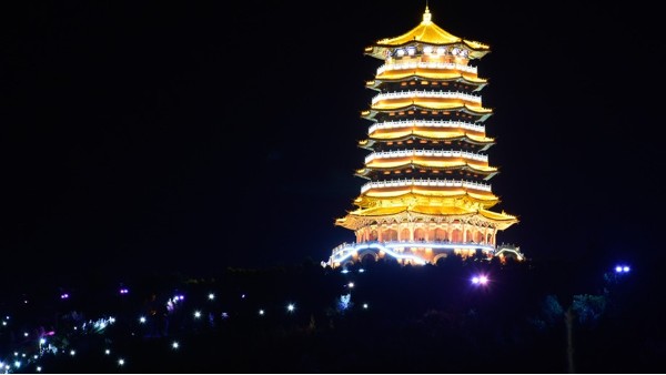 <i style='color:red'>古建筑亮化</i>工程防護措施注意事項及類型