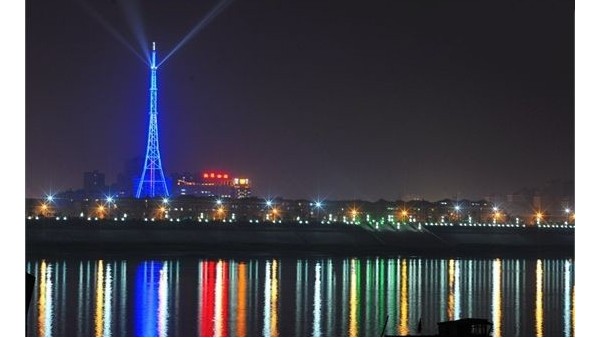 通信塔有沒有必要做<i style='color:red'>led亮化</i>？