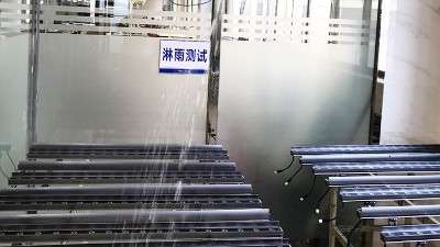 亮麗龍-產(chǎn)品淋雨測(cè)試