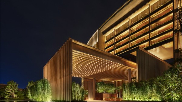 <i style='color:red'>城市亮化工程</i>中，一般什么樓體需要做led亮化？