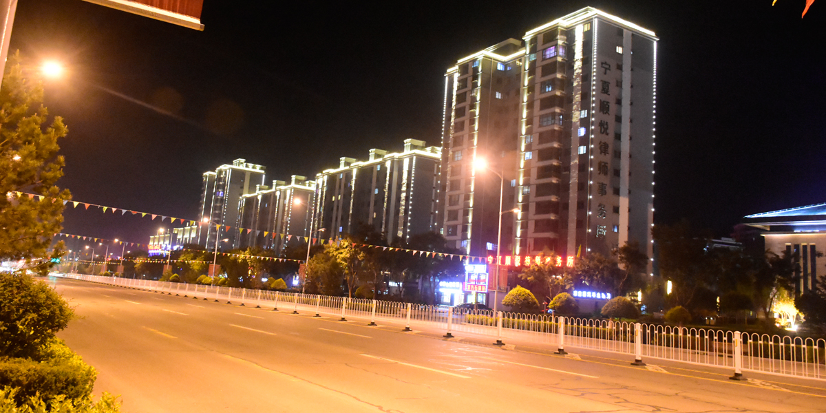 現在的大城市為什么都要做亮化工程項目？