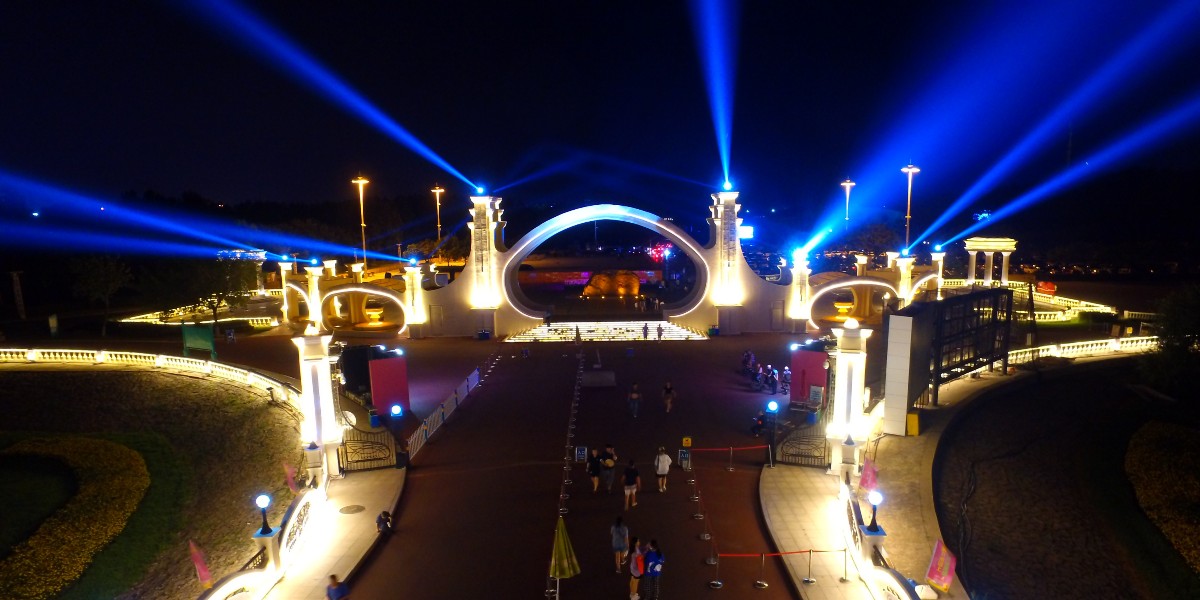 哈爾濱太陽(yáng)島太陽(yáng)廣場(chǎng)亮化工程 哈爾濱太陽(yáng)島太陽(yáng)廣場(chǎng)亮化工程