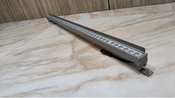 帶擋板洗墻燈為什么如此受歡迎？