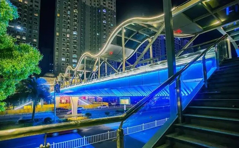 臺州黃巖世紀大道人行天橋工程項目 臺州黃巖世紀大道人行天橋工程項目